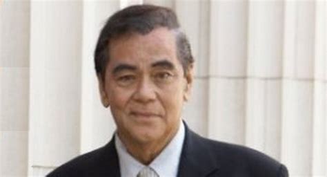 monty manibog.